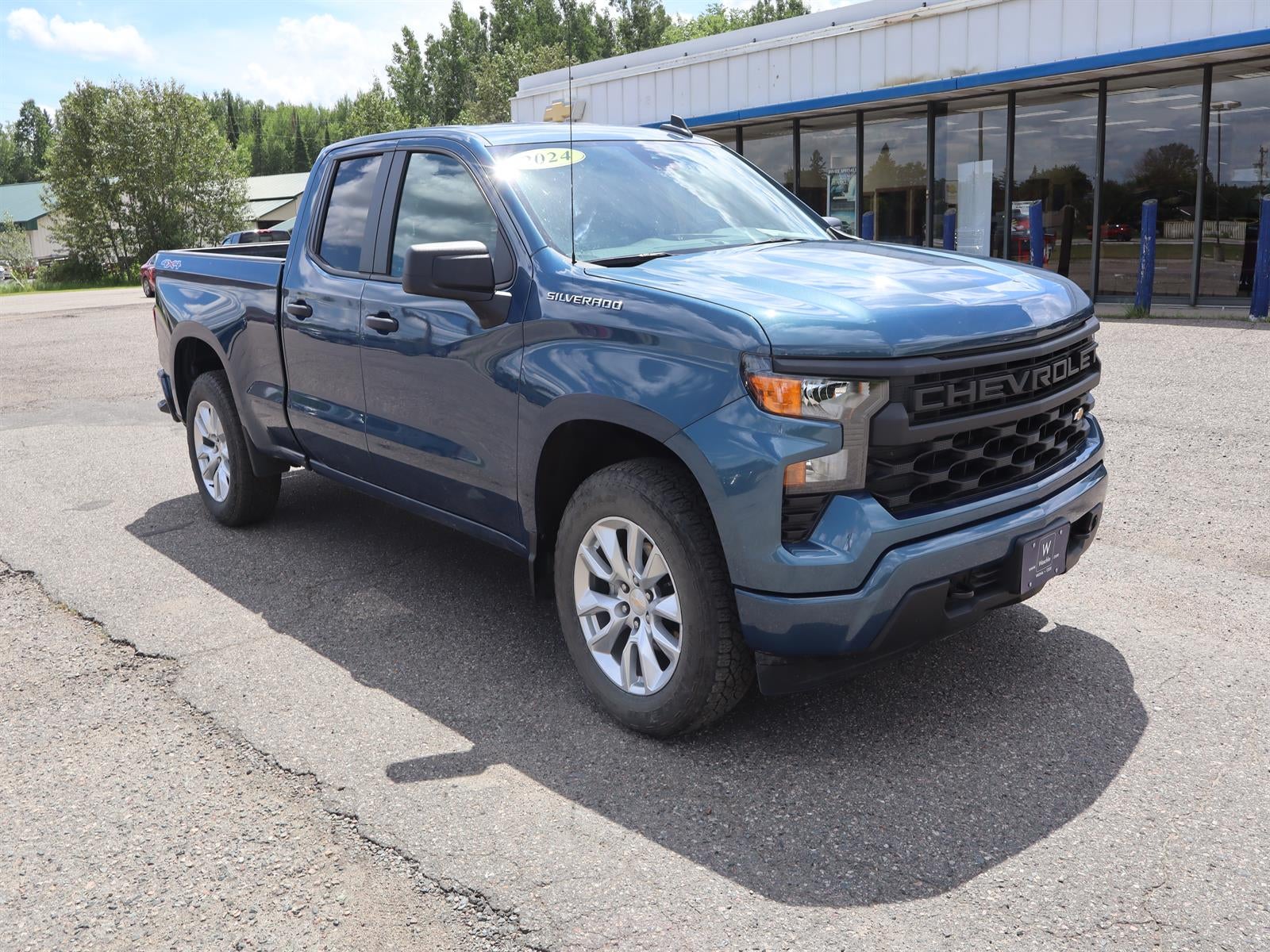 2024 Chevrolet Silverado 1500 Custom