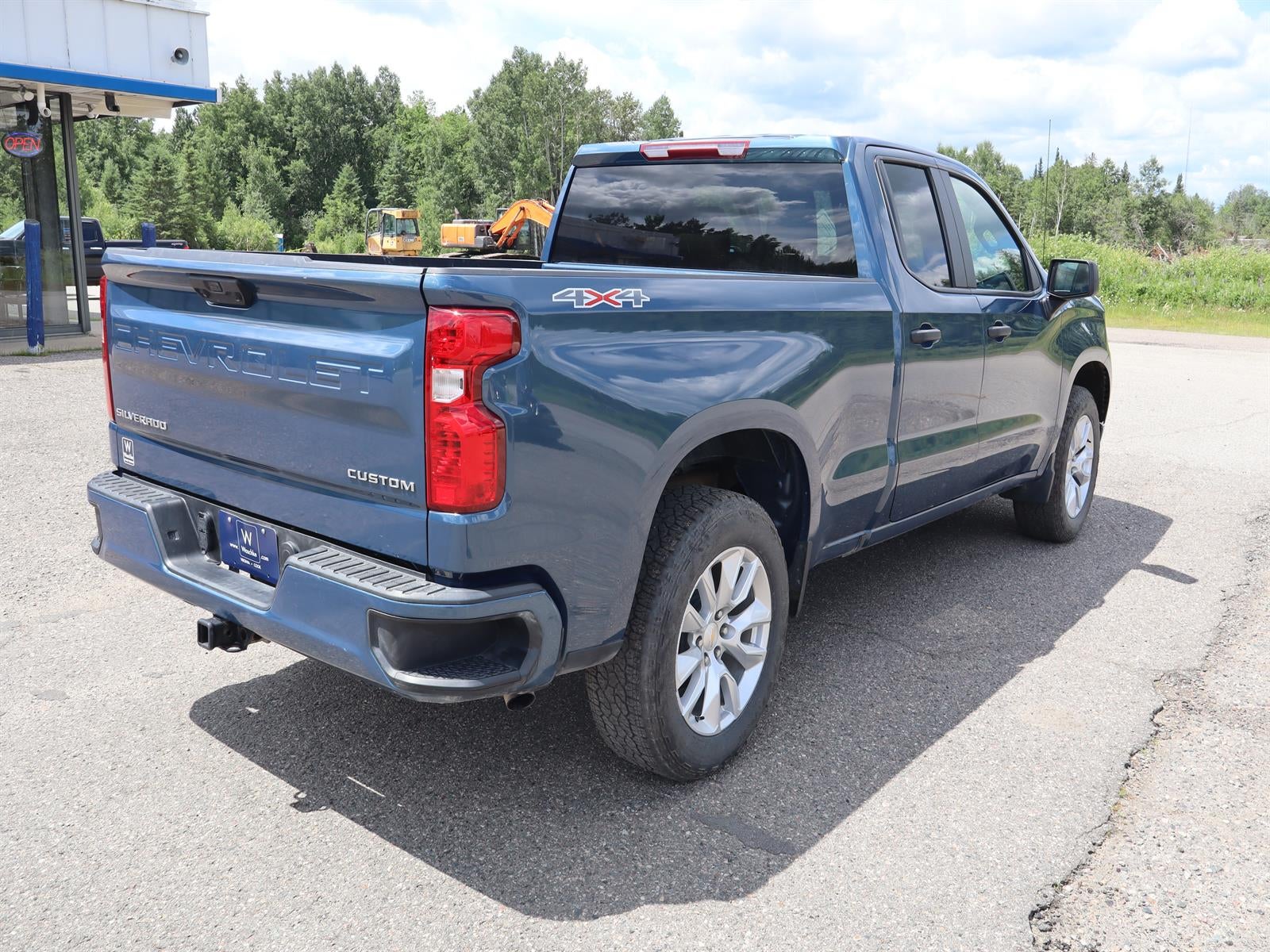 2024 Chevrolet Silverado 1500 Custom
