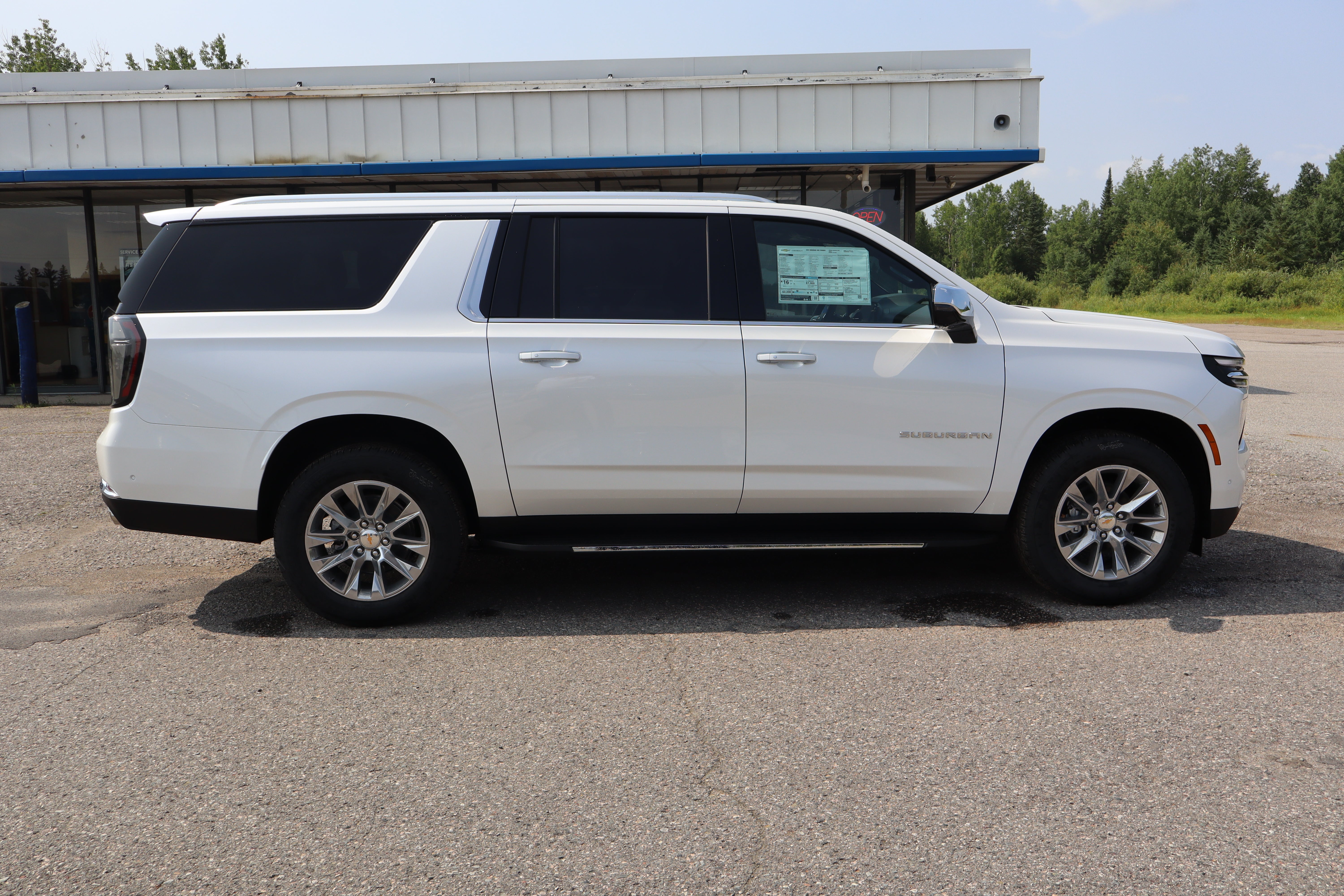2025 Chevrolet Suburban Premier