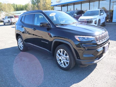 2023 Jeep Compass Latitude Lux