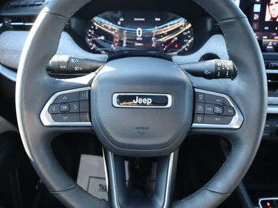 2023 Jeep Compass Latitude Lux