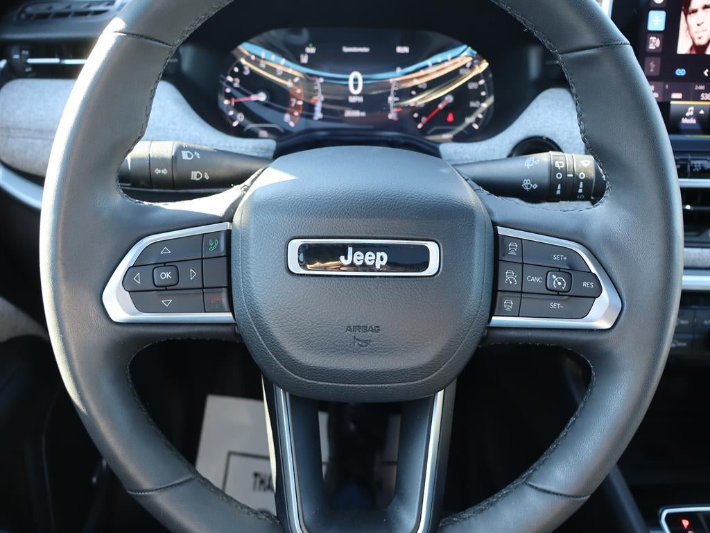 2023 Jeep Compass Latitude Lux
