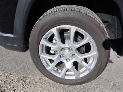 2023 Jeep Compass Latitude Lux