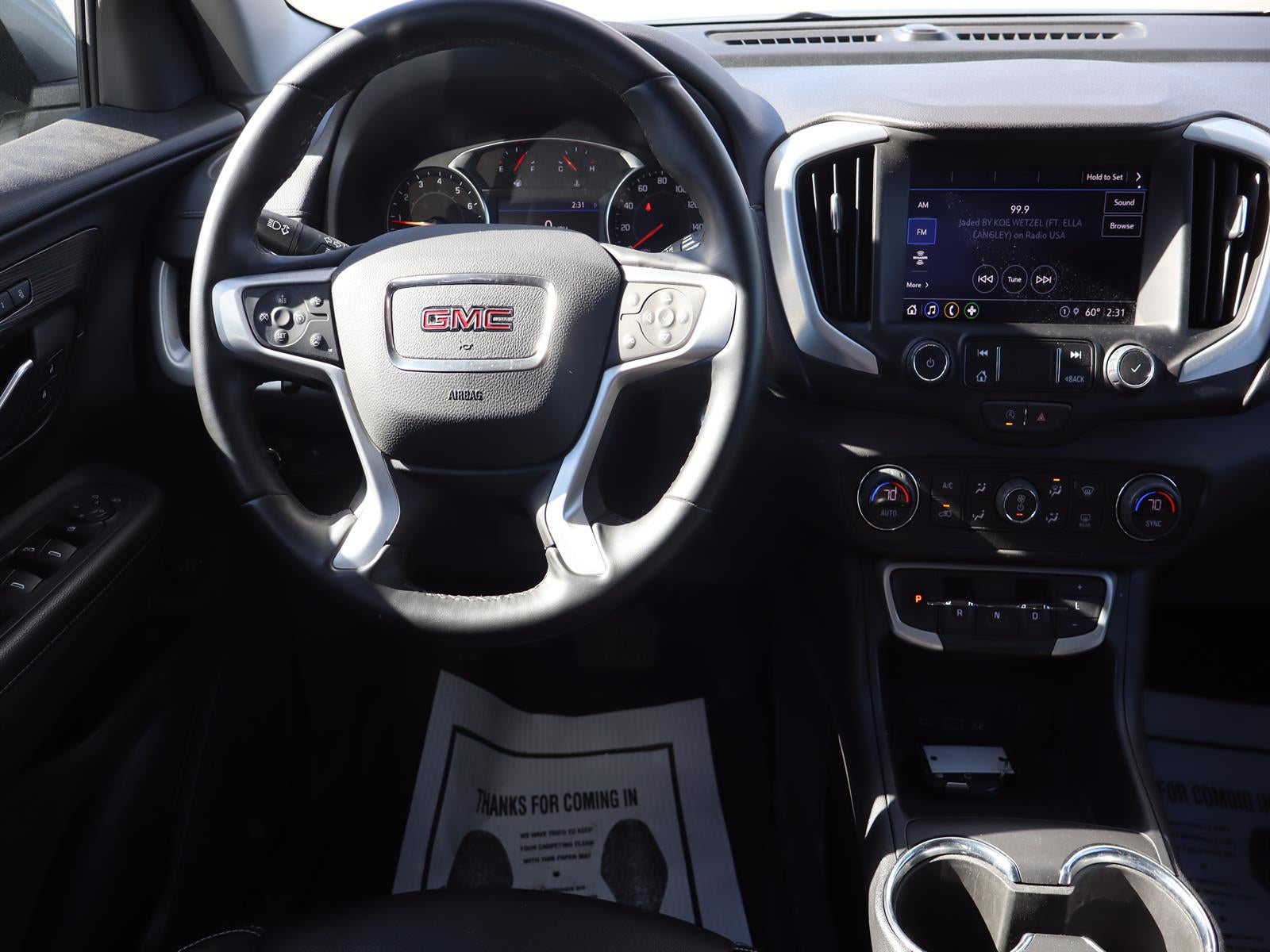 2023 GMC Terrain SLT