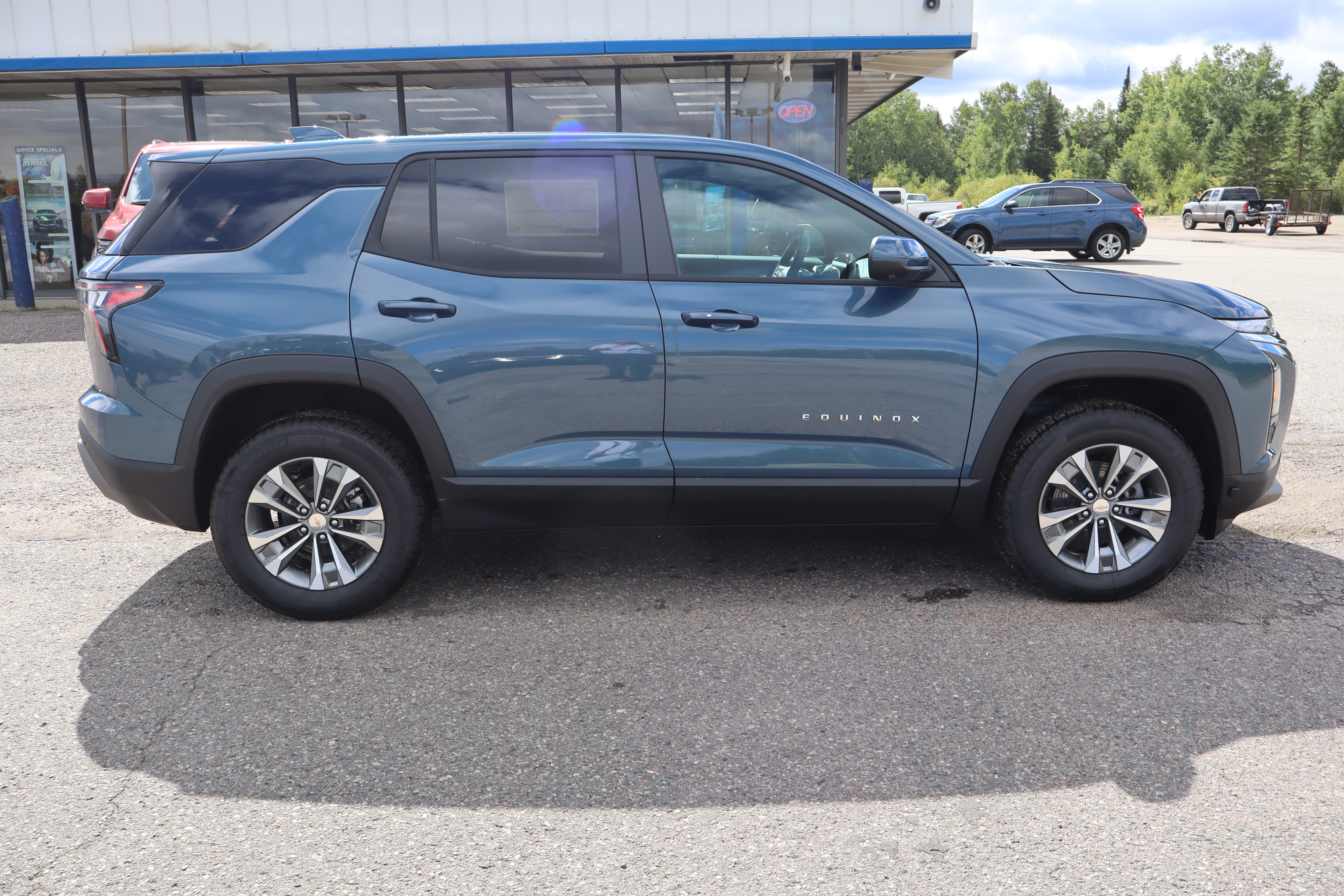 2027 Chevrolet Equinox LT