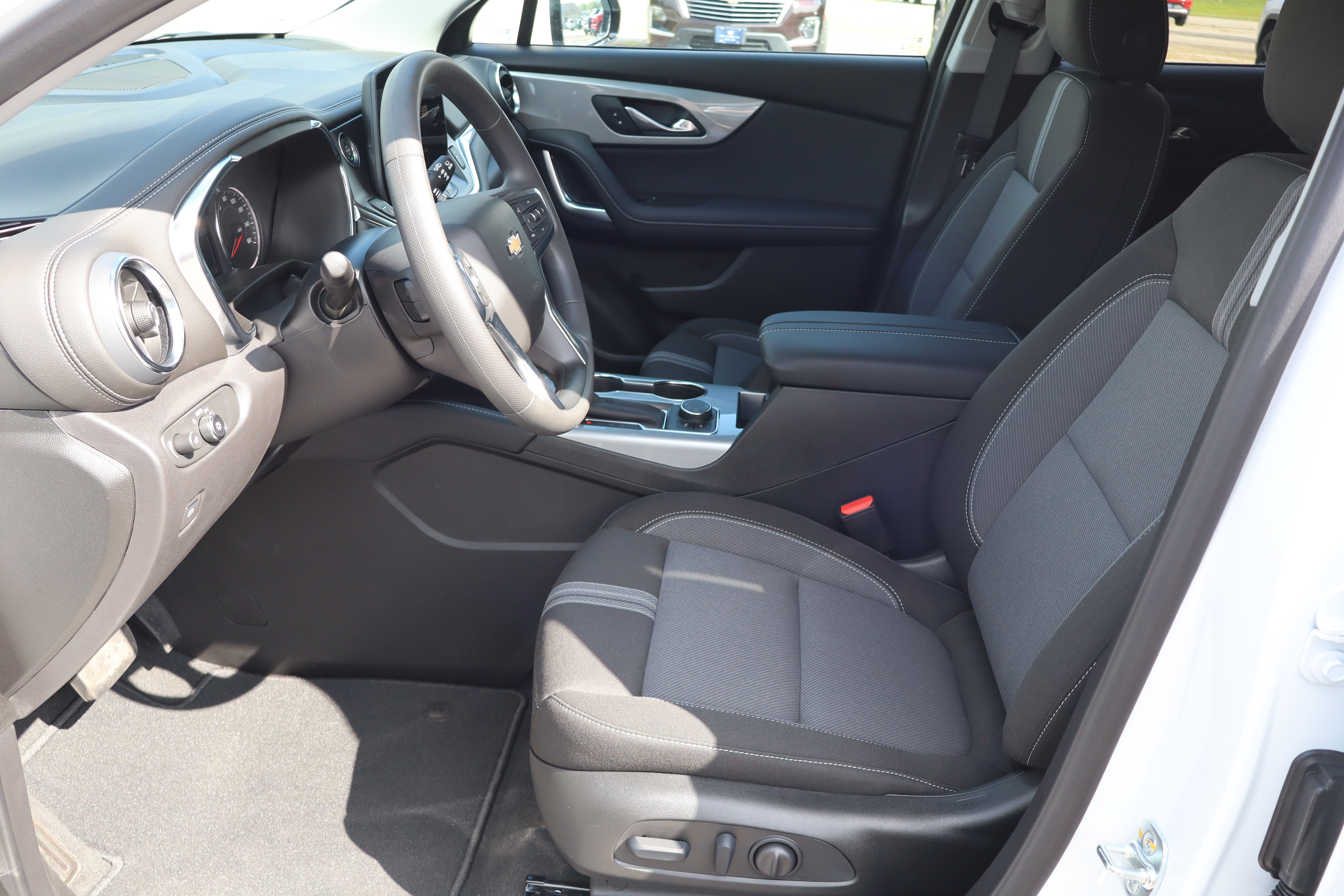2026 Chevrolet Blazer 2LT - Photo 9